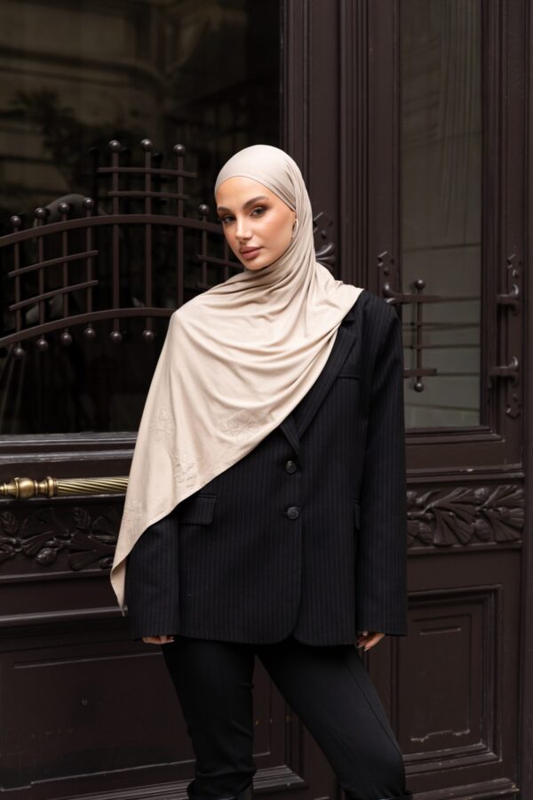 Gold Brown - Image 2