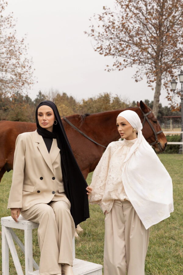 Inked Black - Image 4